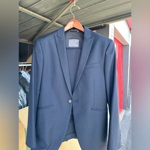 Zara Suit